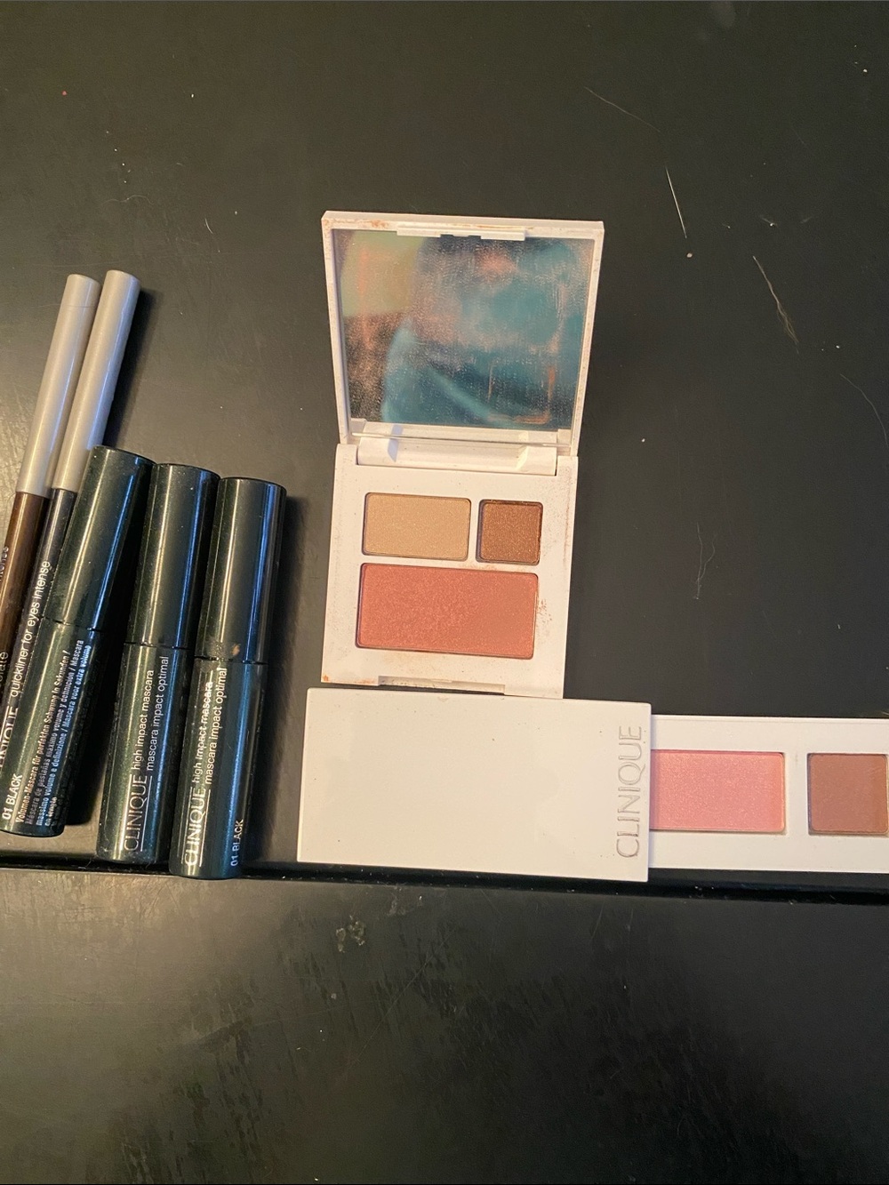 Clinique Neutral & Pink Eyeshadow and Blush Kit